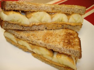 peanut-butter-banana-sandwich